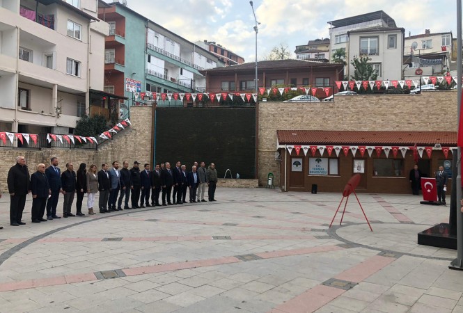 BAŞKANIMIZ H.SİNAN ACAR' DAN ÖĞRETMENLER GÜNÜ KUTLAMASI