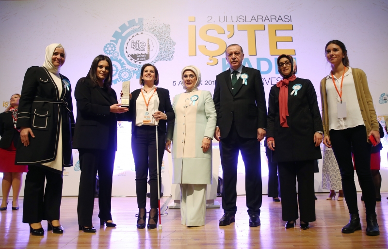 İŞ'TE Kadın 2017 Zirvesindeyiz.....