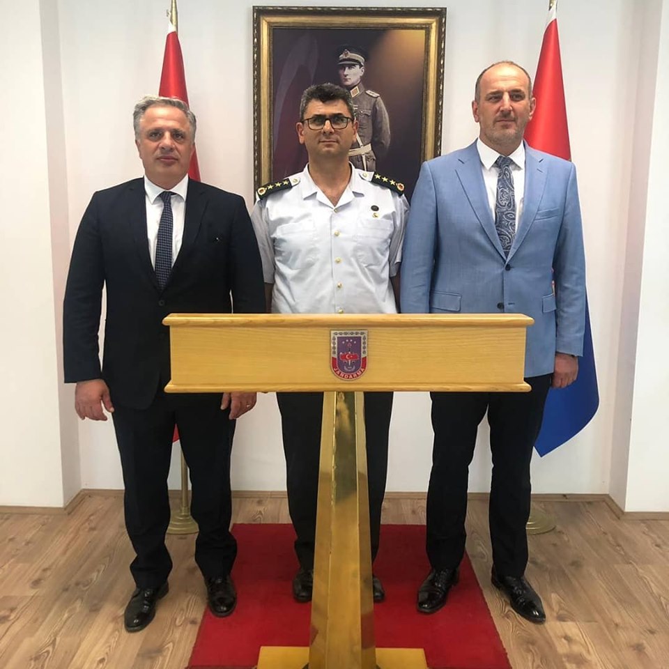 Yalova İl Emniyet Müdürü Mehmet Hakan Fındık'ı ve Yalova İl Jandarma Alay Komutanı Ali Gemalmaz'ı ziyaret