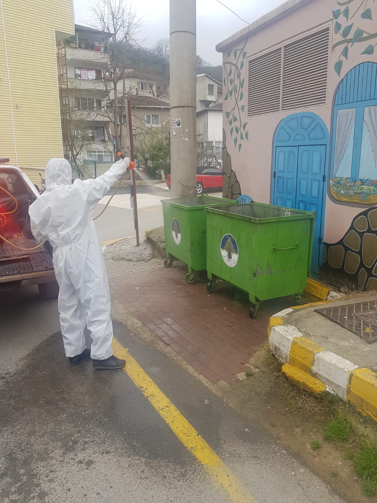 BAKTERİ, SİNEK VE LARVALARA ÖNLEM