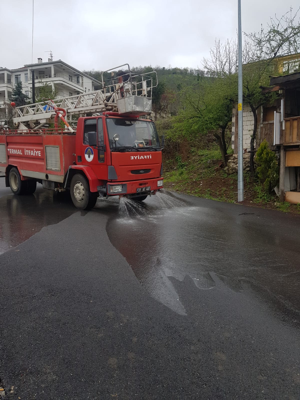 KORONAVİRÜSLE (COVİD-19) MÜCADELEMİZ DEVAM EDİYOR