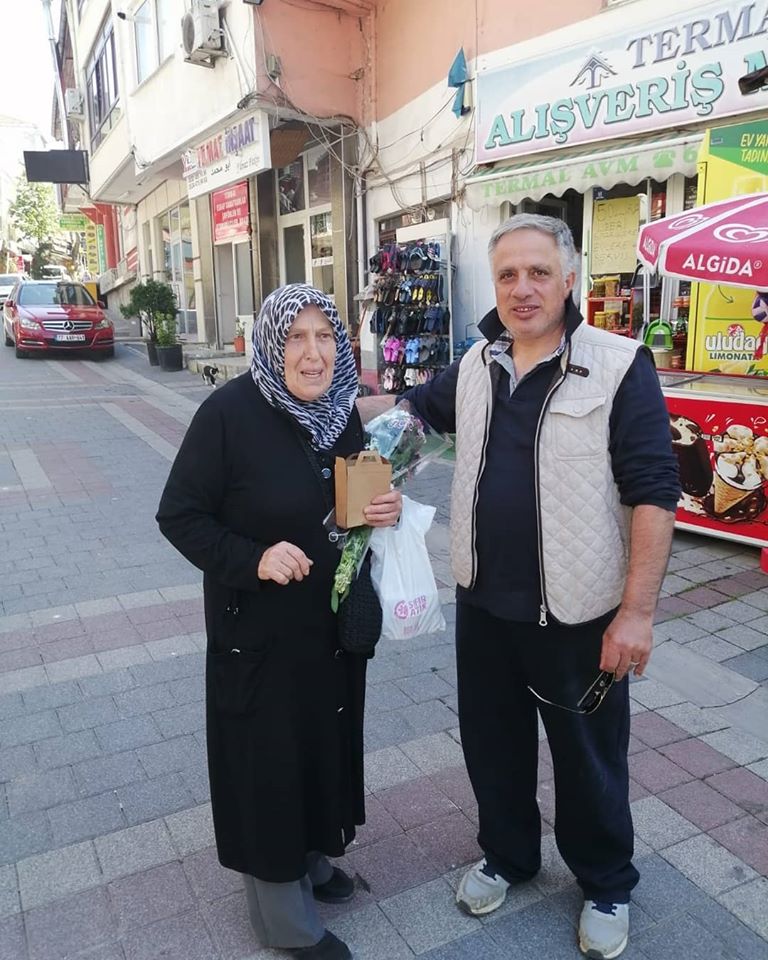 ANNELERİMİZİN GÜNÜNÜ KUTLADIK