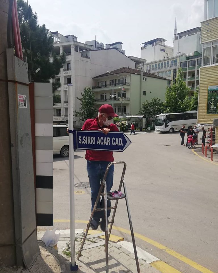 İLÇE SOKAK VE CADDE TABELALARI YENİLEME ÇALIŞMASI