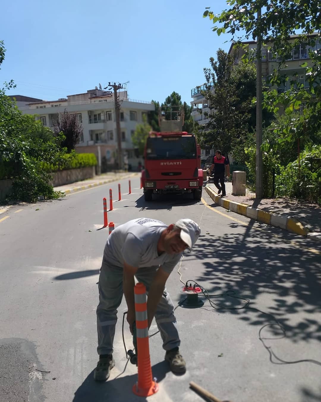 BÖLÜNMÜŞ YOL ÇALIŞMALARI