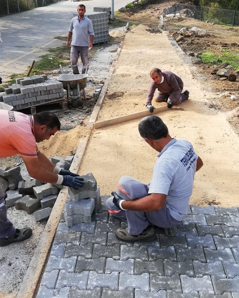 KALDIRIM ÇALIŞMALARIMIZ DEVAM EDİYOR