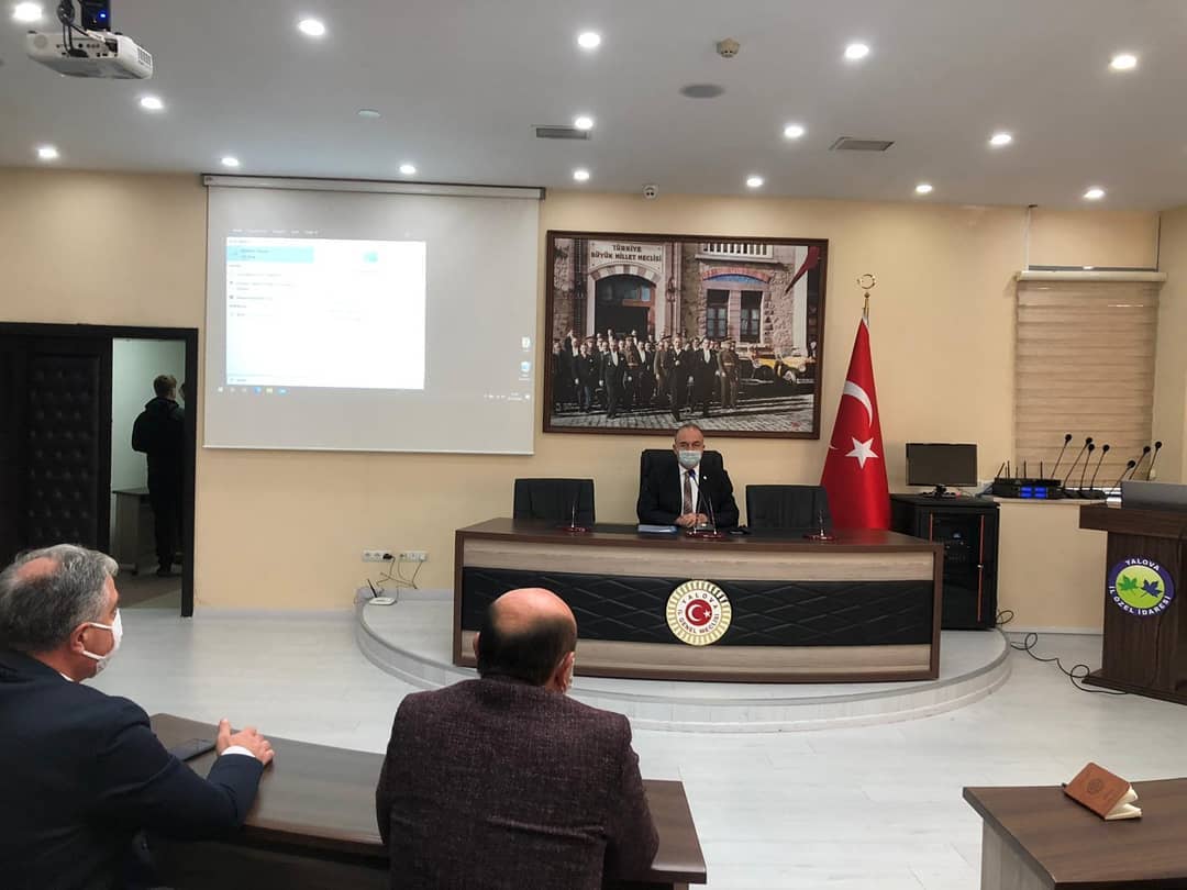 VALİ EROL' DAN COVİD-19 TOPLANTISI