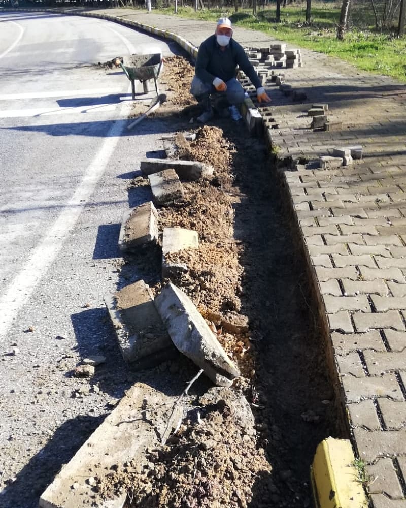 YOL BAKIM ÇALIŞMALARI DEVAM EDİYOR