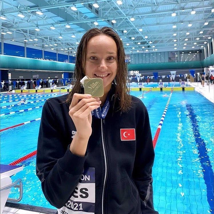 TEBRİKLER ZEYNEP GÜNEŞ!