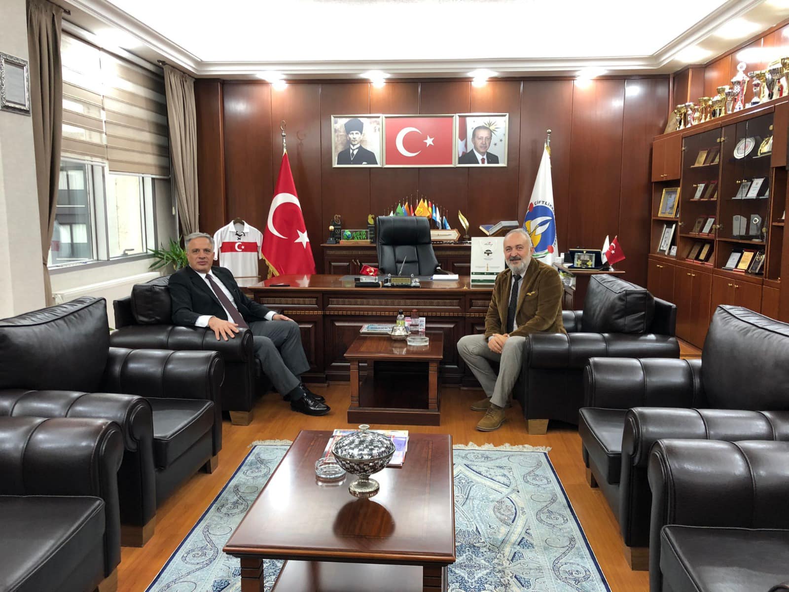 ÇİFTLİKKÖY BELEDİYE BAŞKANI' NA GEÇMİŞ DİLİYORUZ