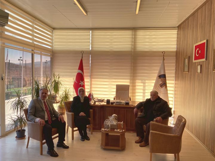 BAŞKAN ACAR' A ZİYARET