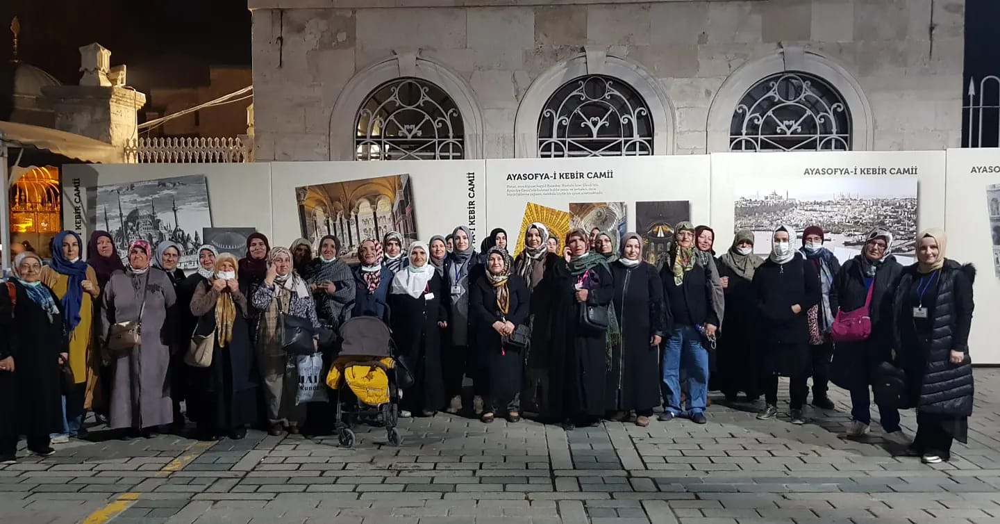 İSTANBUL CAMİ GEZİMİZ DEVAM EDİYOR