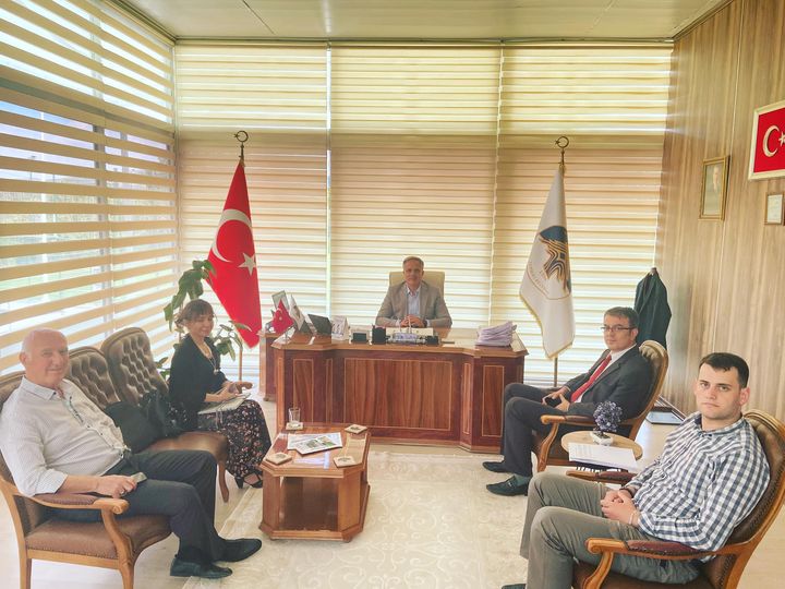 BAŞKAN ACAR' A ZİYARET