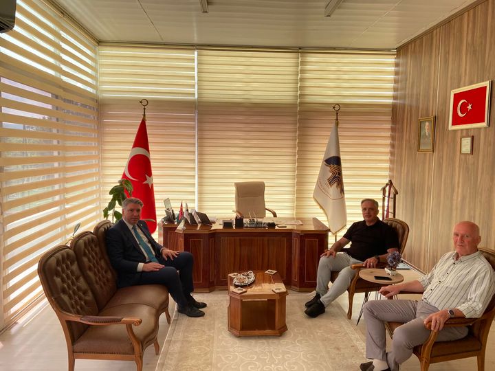 BAŞKAN ACAR' A ZİYARET