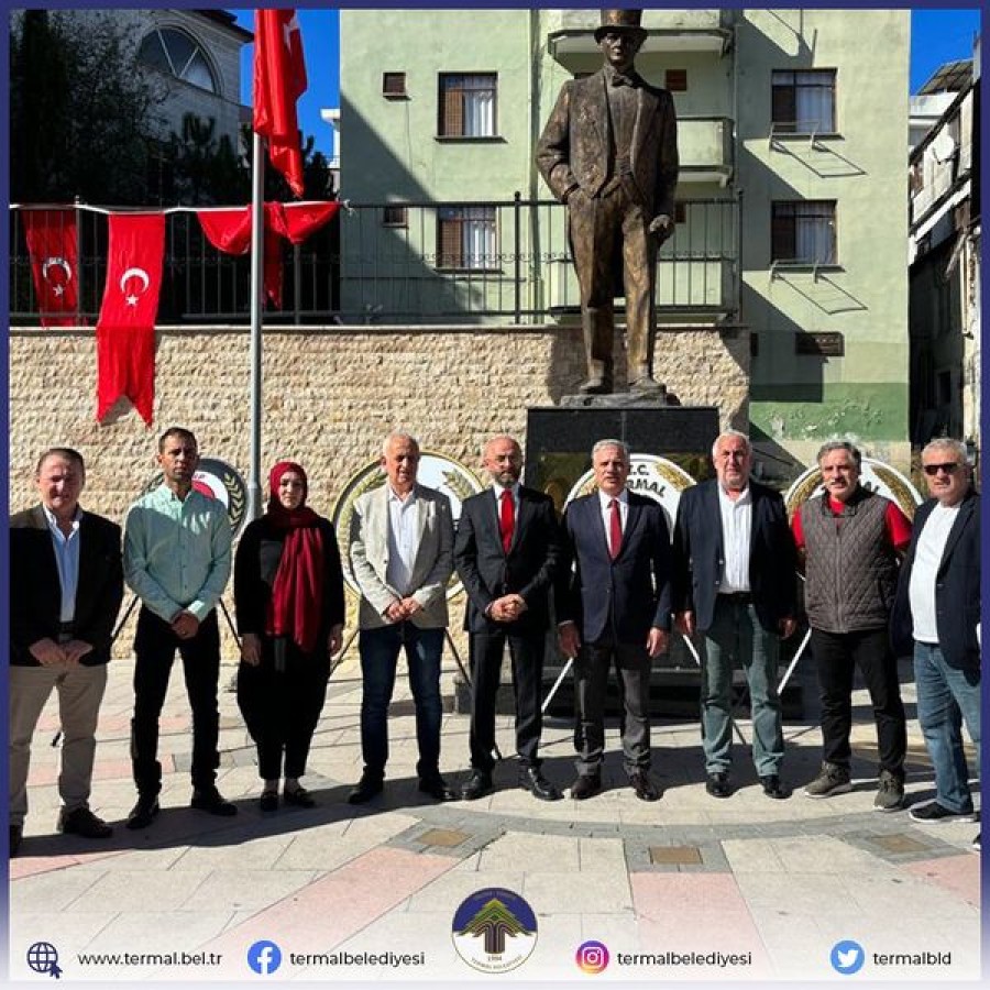 29 EKİM CUMHURİYET BAYRAMI MÜNASEBETİ İLE İLÇEMİZDE ÇELENK TÖRENİ DÜENLENDİ