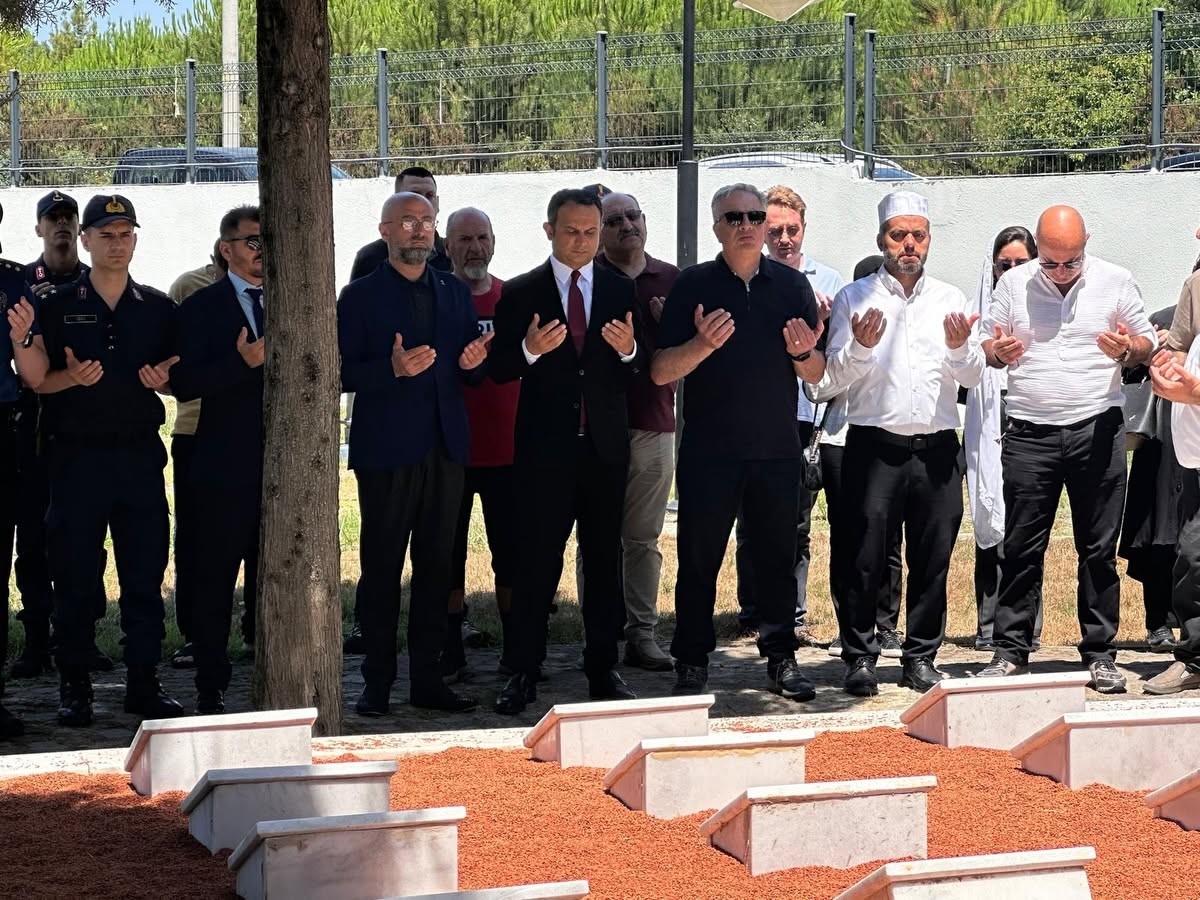 AKKÖY ŞEHİTLİĞİNE ZİYARET