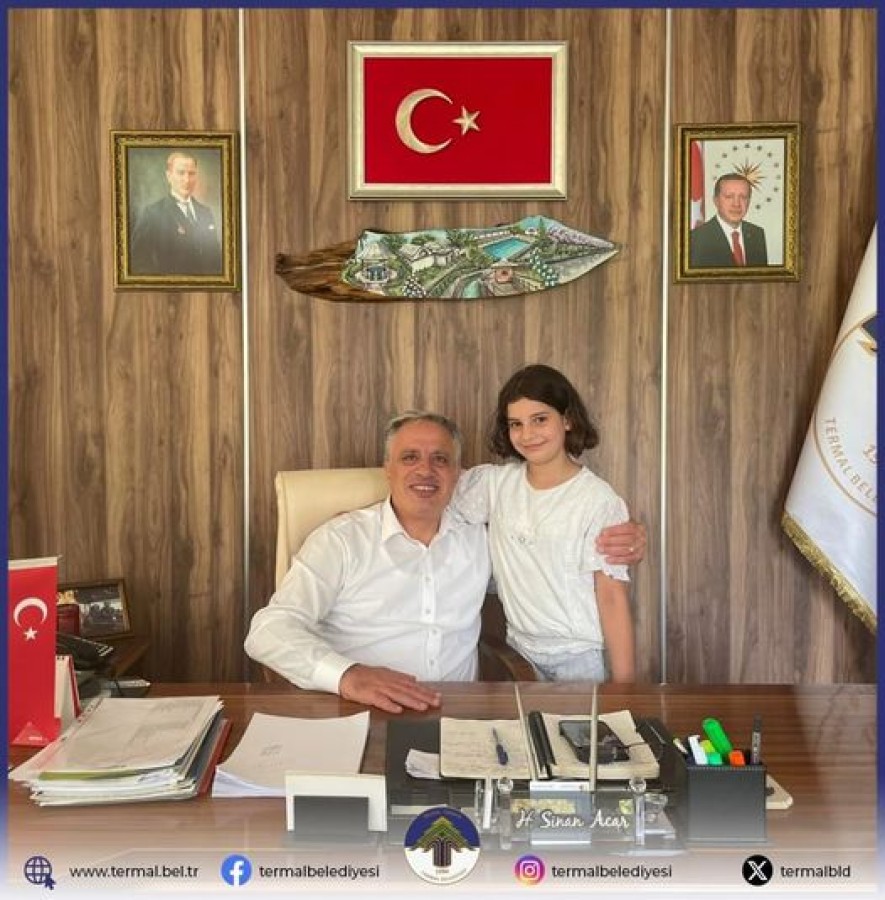BAŞKAN ACAR' A MİNİK ZİYARET