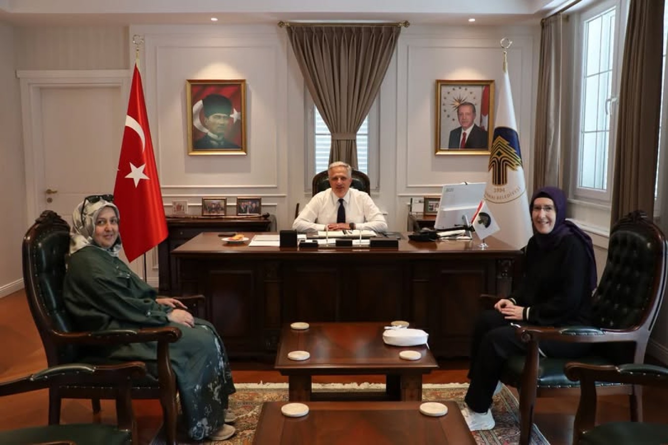 BAŞKAN ACAR'A ZİYARET