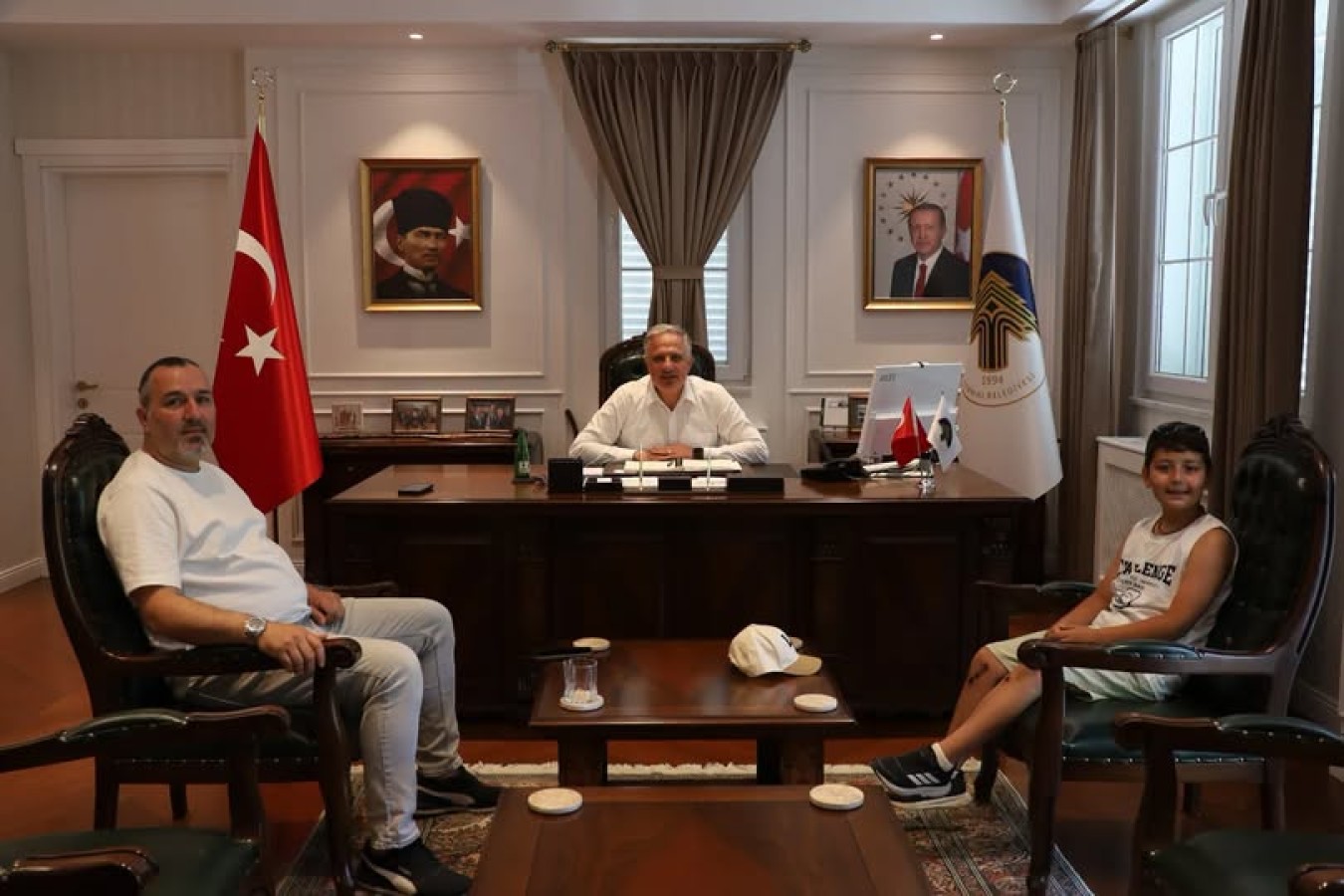 BAŞKAN ACAR'A ZİYARET