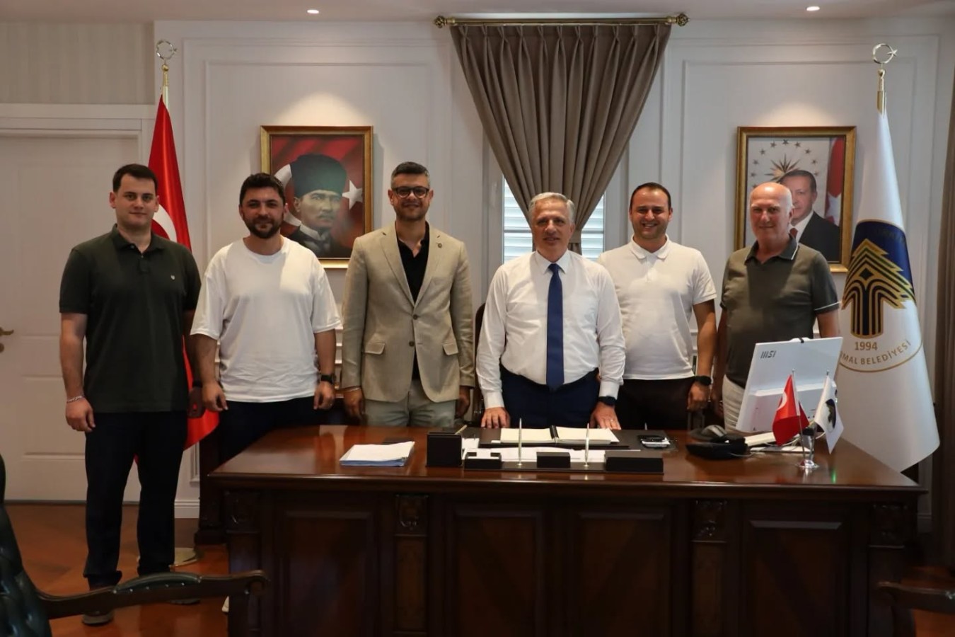 BAŞKAN ACAR'A ZİYARET