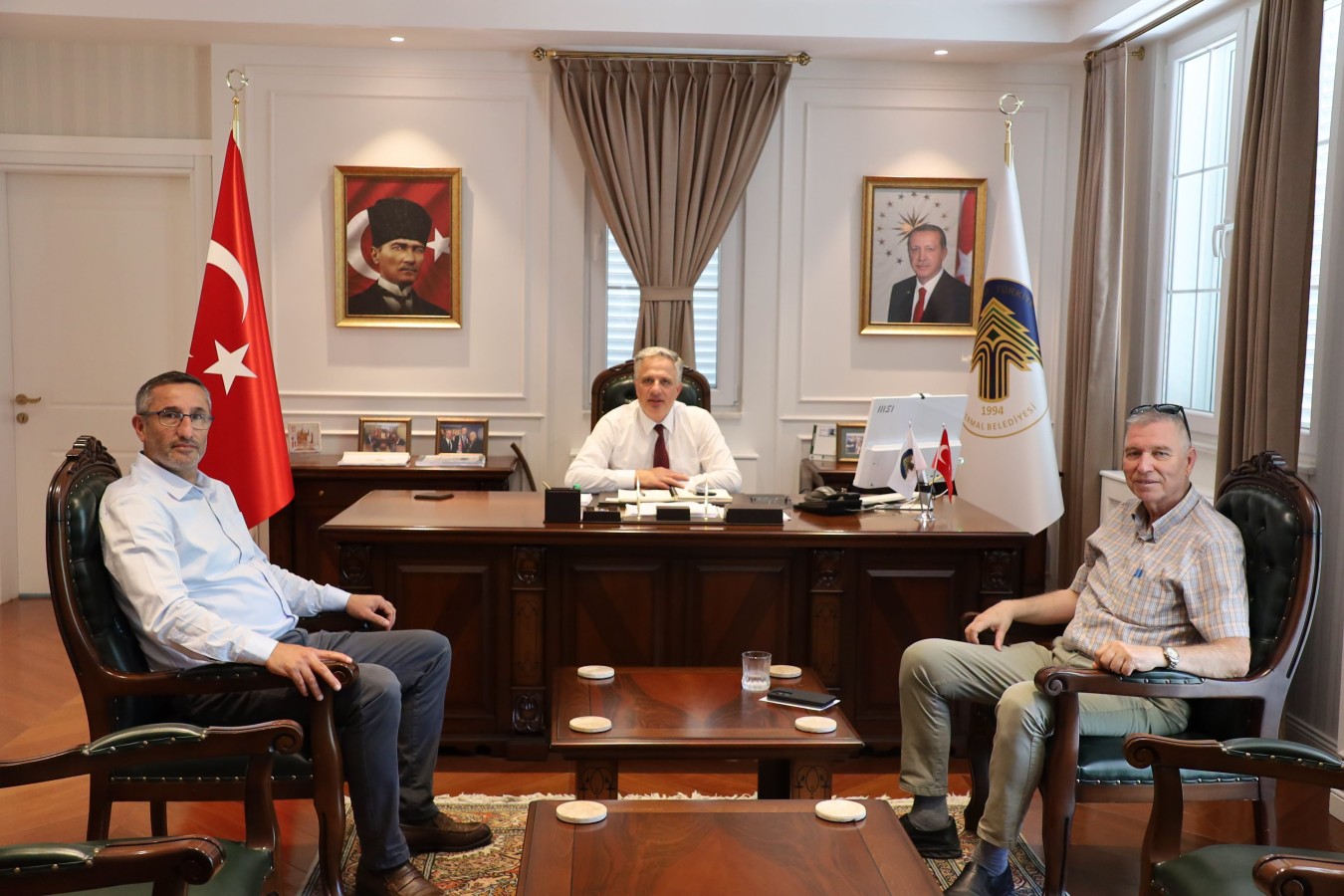 BAŞKAN ACAR'A ZİYARET