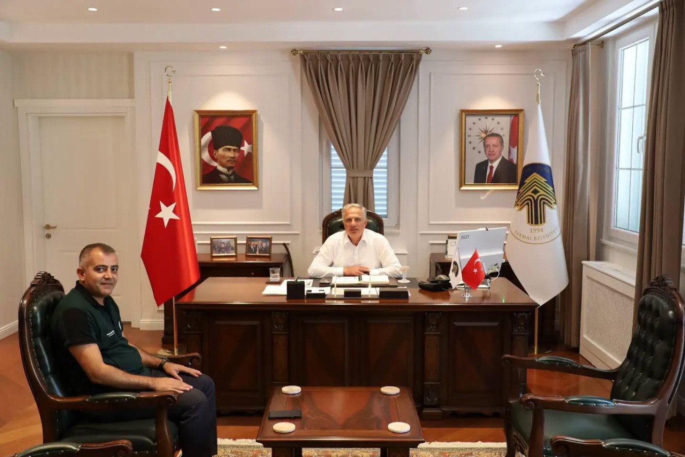 BAŞKAN ACAR'A ZİYARET