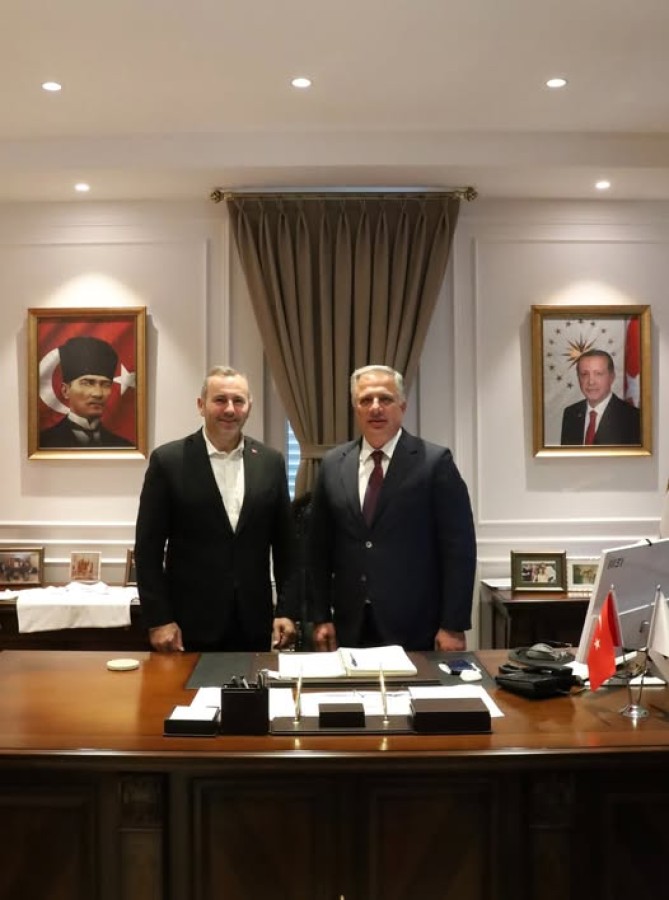 BAŞKAN ACAR'A ZİYARET