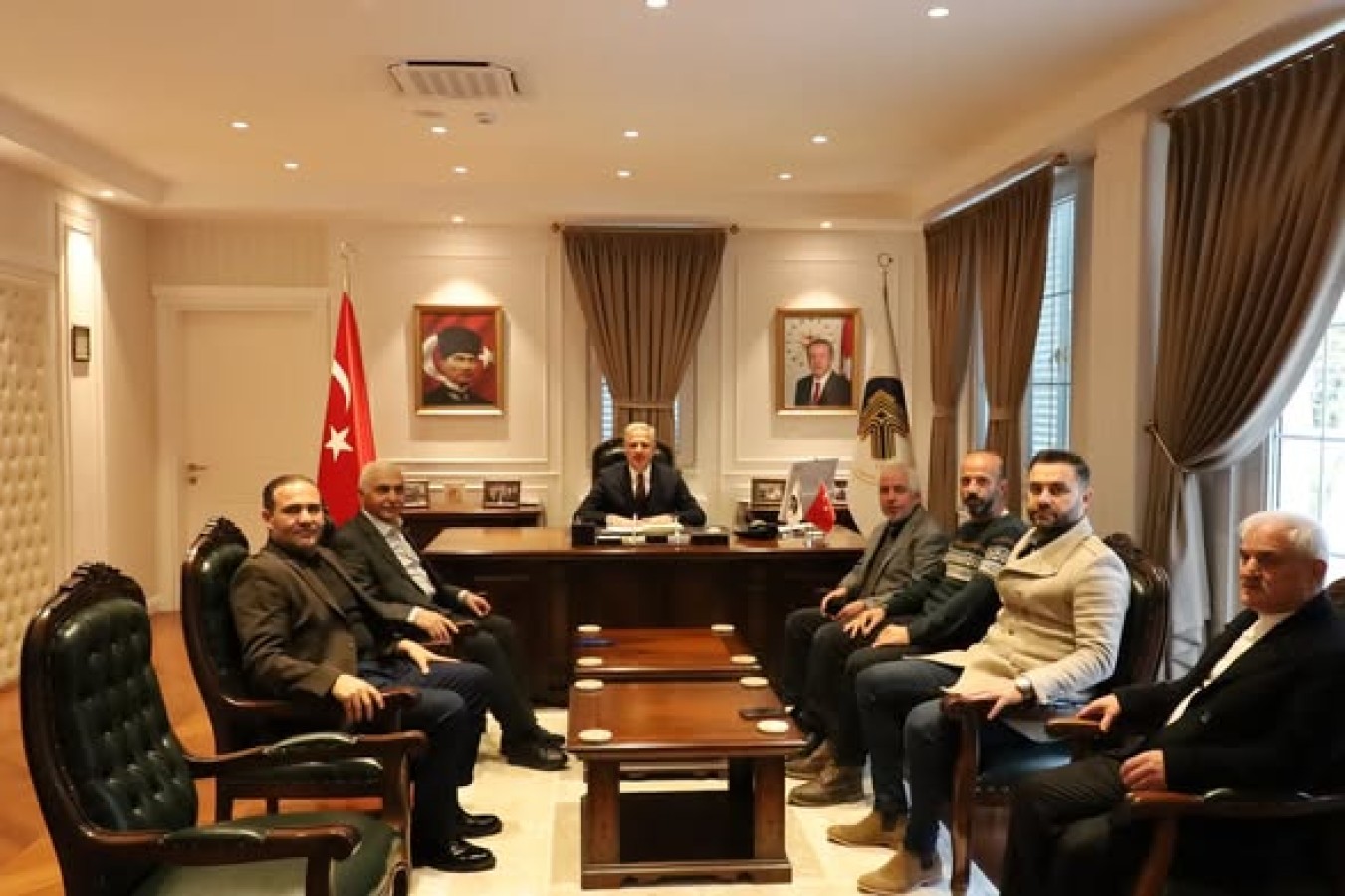 BAŞKAN ACAR'A ZİYARET