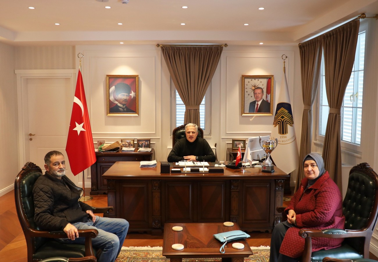 BAŞKAN ACAR'A ZİYARET