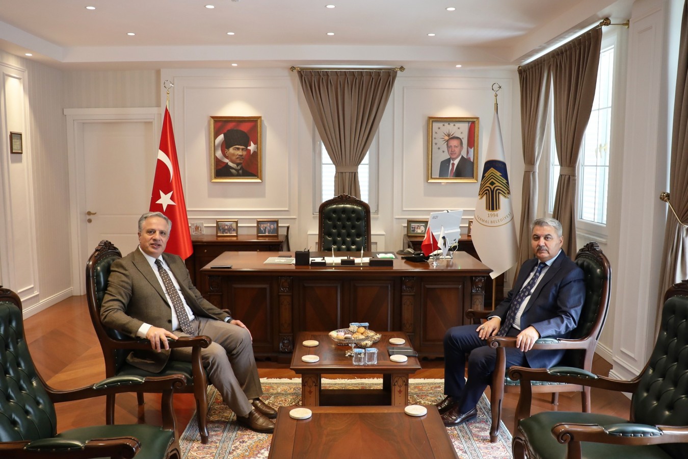 BAŞKAN ACAR'A ZİYARET