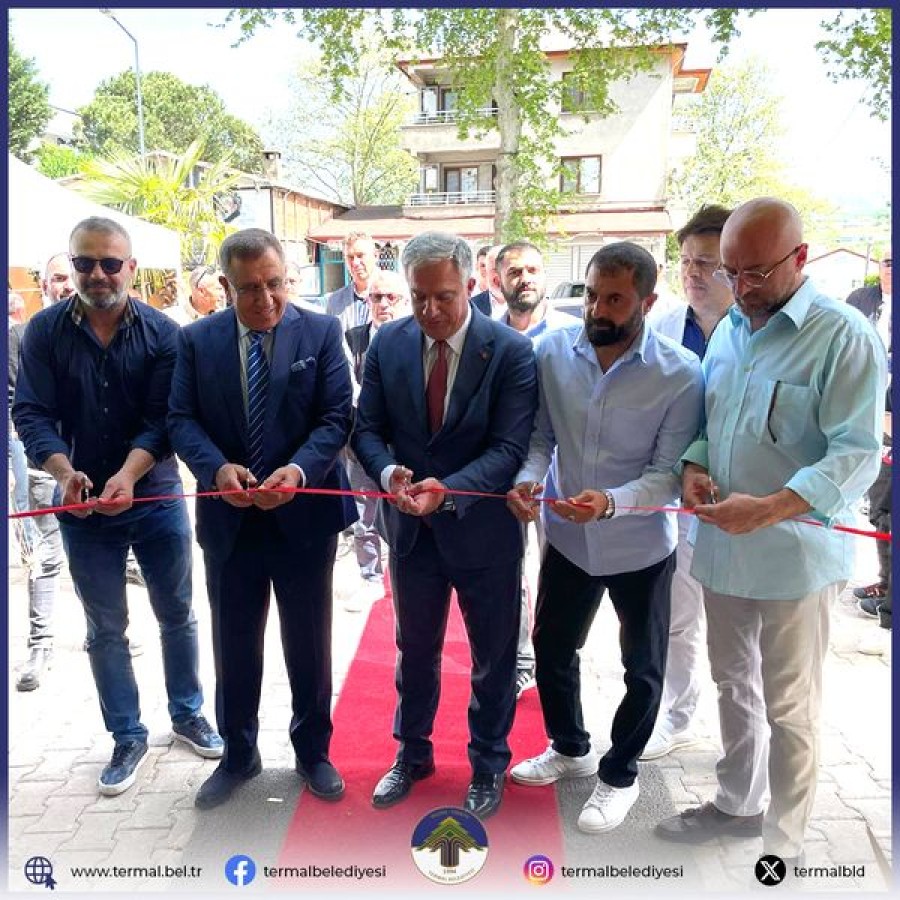 BELEDİYE BAŞKANIMIZ H.SİNAN ACAR MARKET AÇILIŞ TÖRENİNE KATILIM SAĞLADI