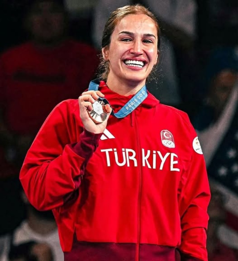 TEBRİKLER BUSE